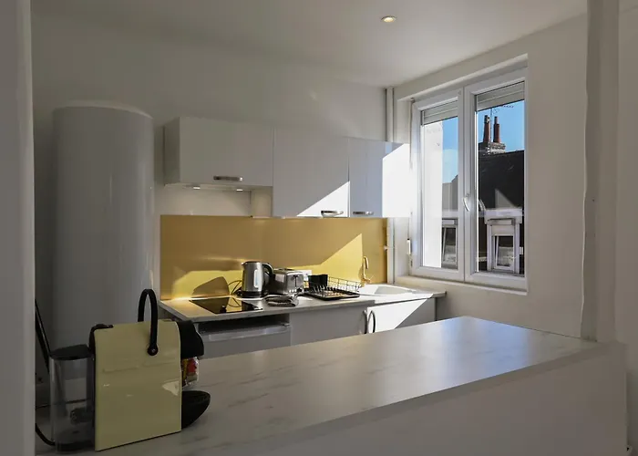 Chic 2-4 Personnes Centre Apartman